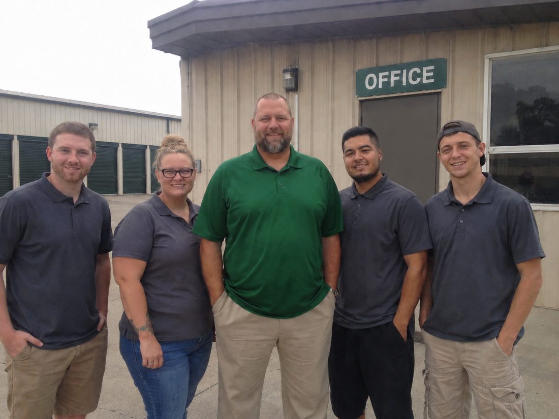 Pest control professionals in Santa Ana, CA